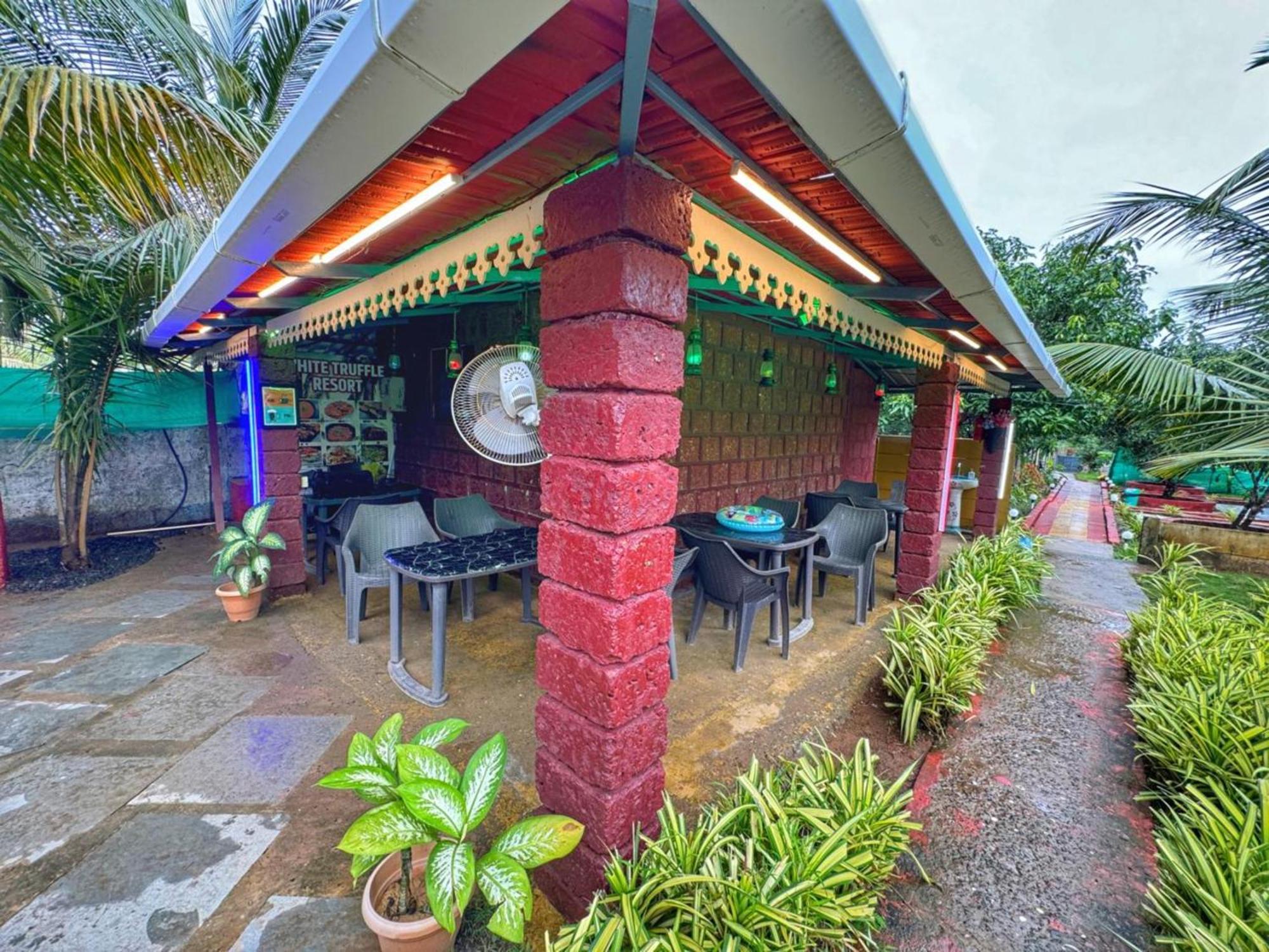 White Truffle Resort, Arambol Exterior foto